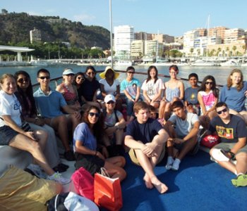 Paseos y Actividades en Barco Málaga para asociaciones y grupos organizados