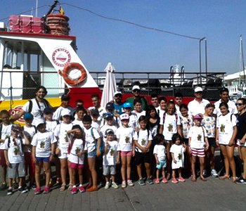 Paseos y Actividades en Barco Málaga para escolares